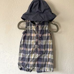 Spring romper and hat set